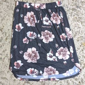 Floral Midi Skirt (fits like a large)